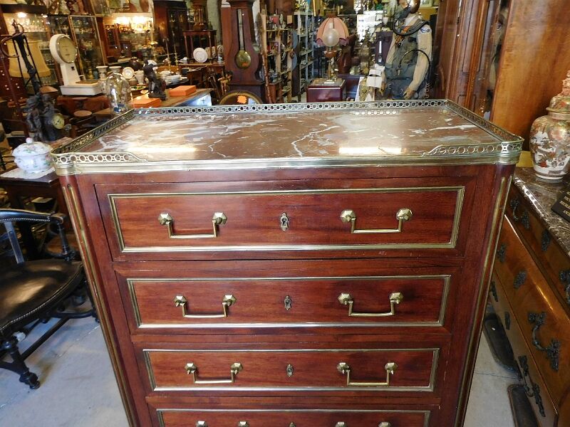 Chiffonnier semainier style Louis XVI en palissandre