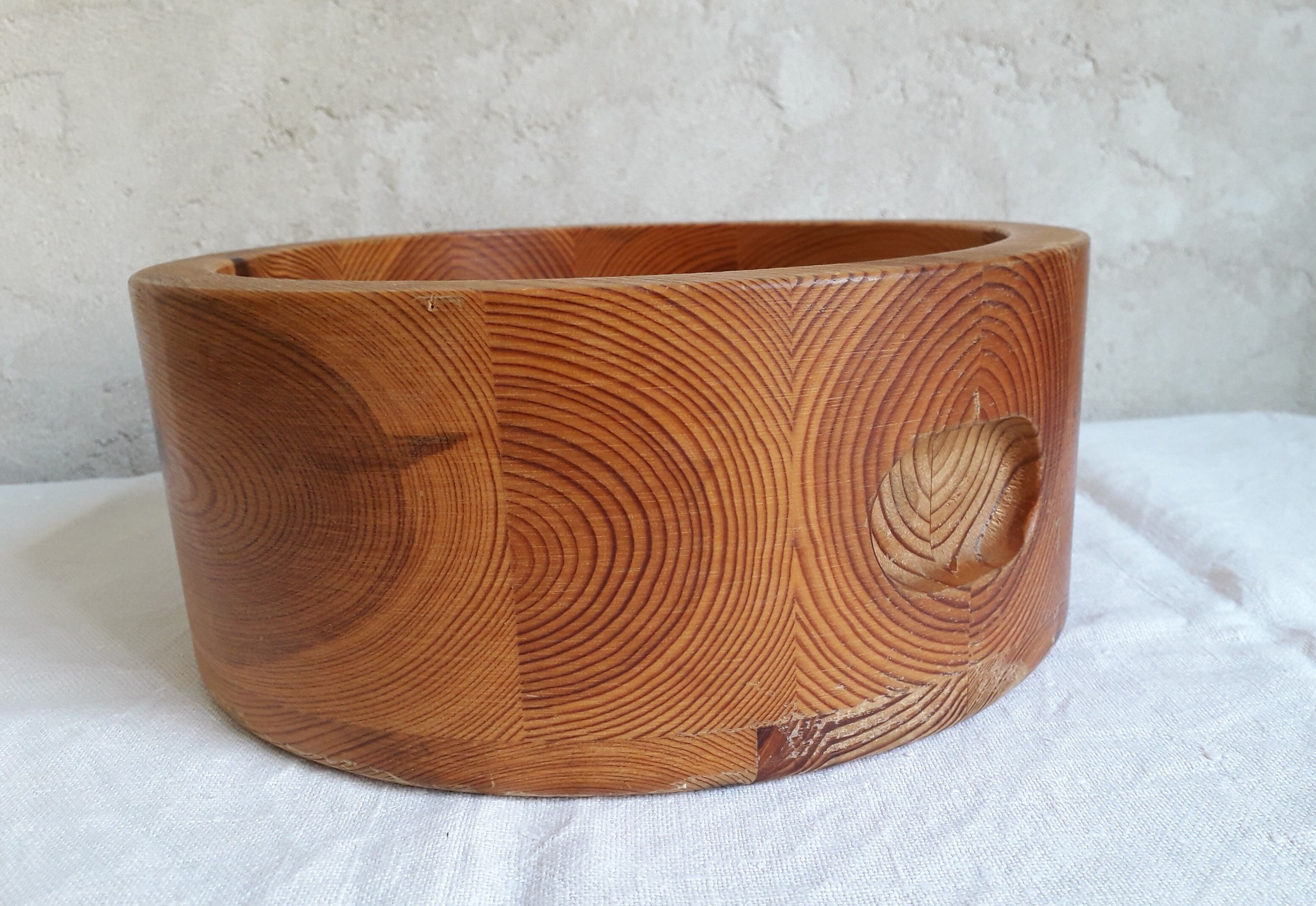 Pine bowl Stig Johnsson Sweden