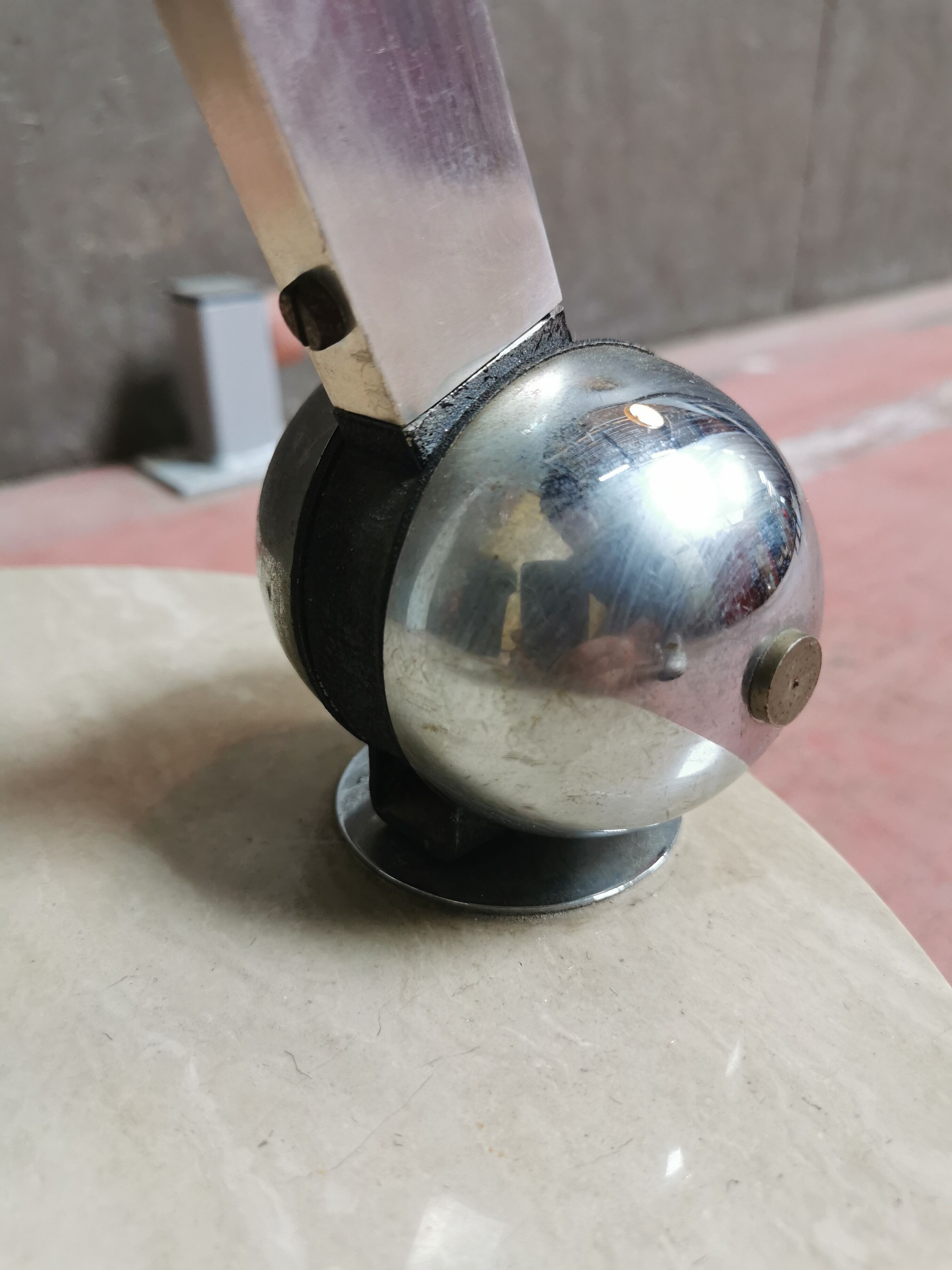 Arc floor lamp by Harvey Guzzini 70s