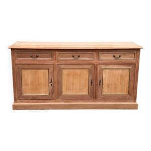 Buffet impérial rénové