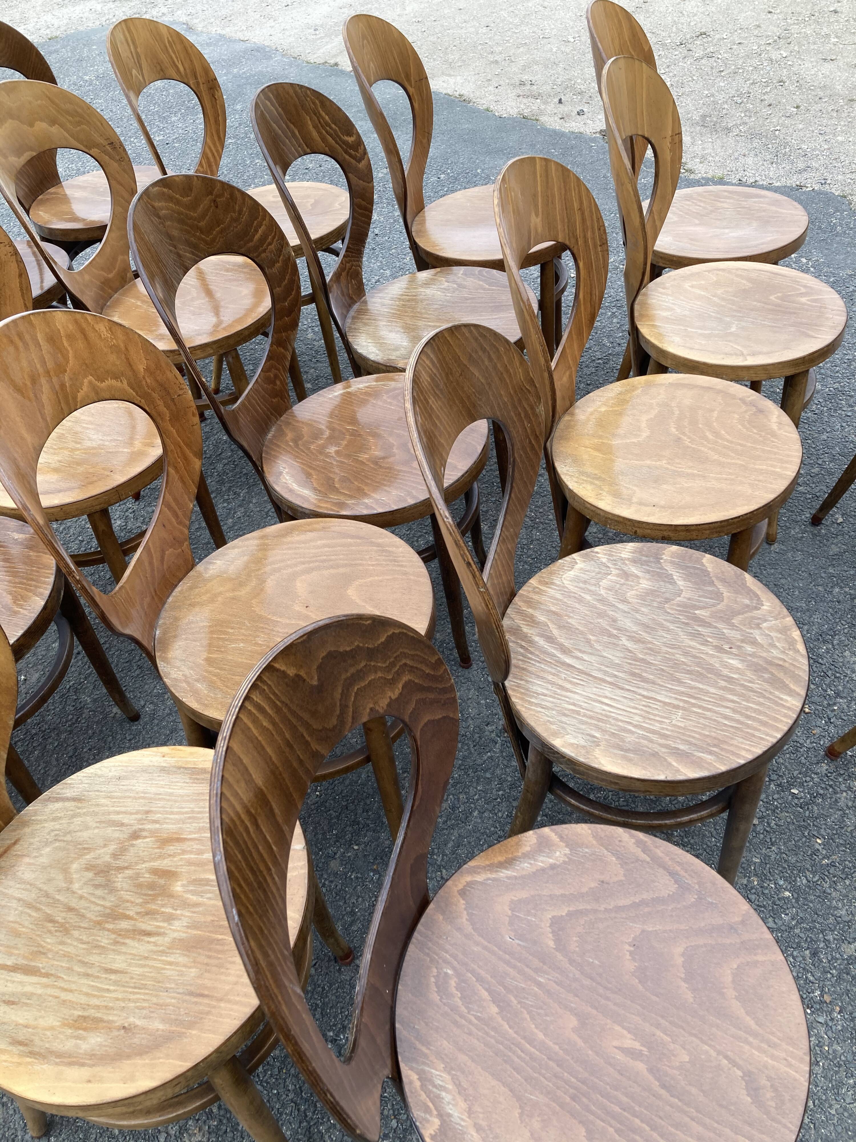 Set of 22 Baumann chairs model Seagull.