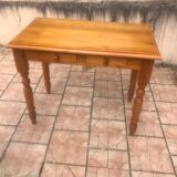 Bureau en pin
