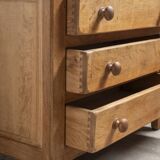 Commode à tiroirs en chêne massif