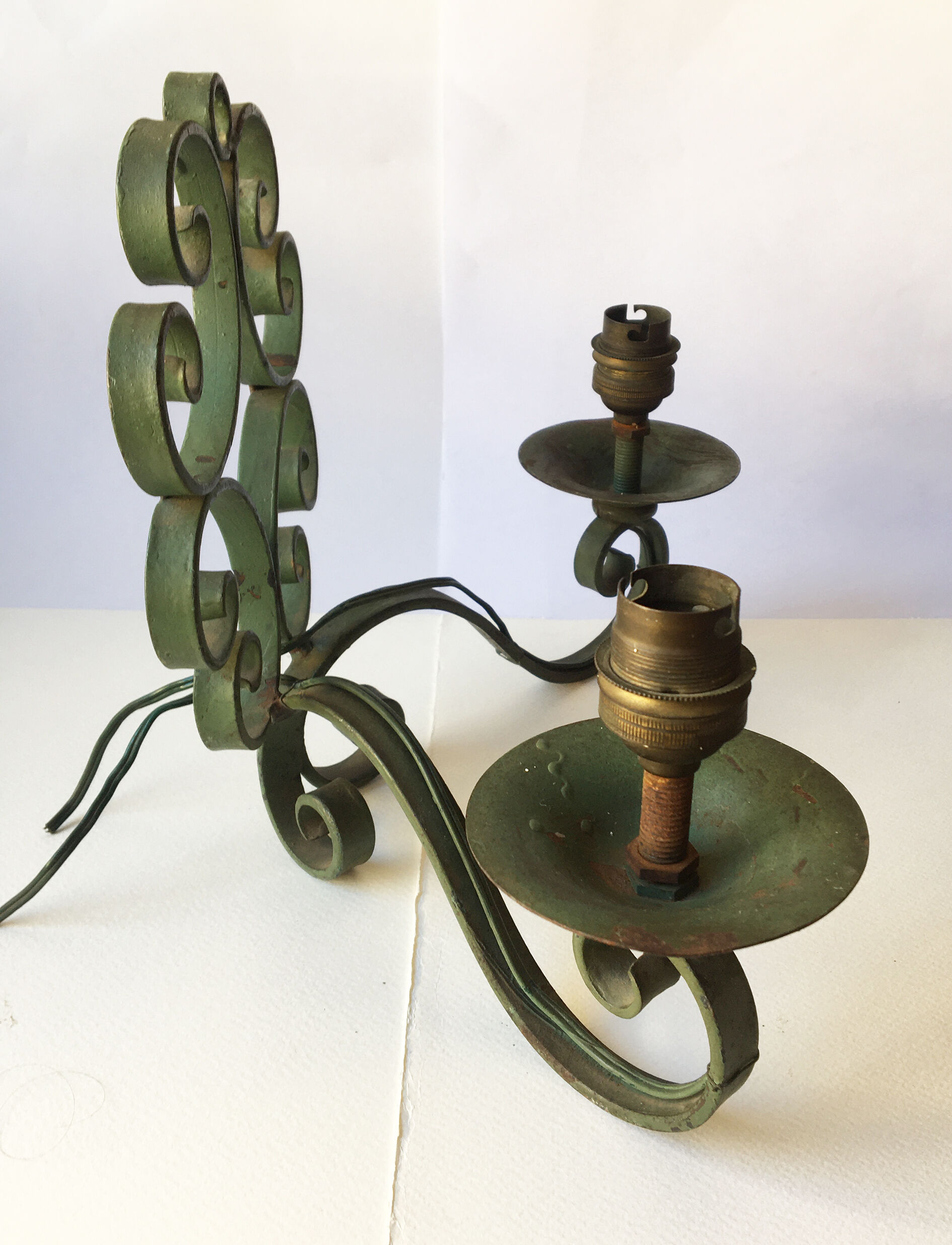 Wall lamp 40s in wrought iron