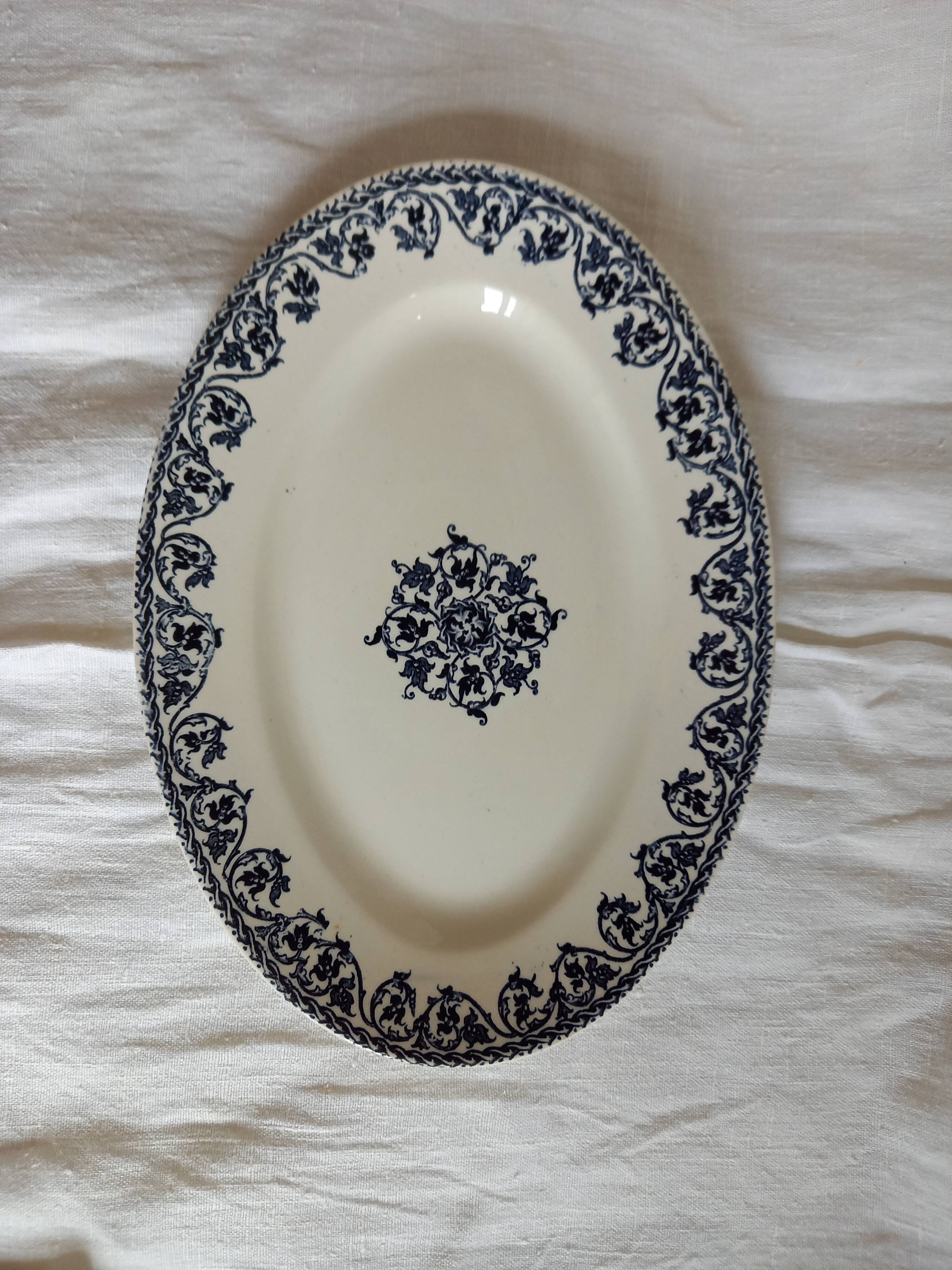 Oval dish Terre de Fer, Brienne model, Manufacture HB&Cie