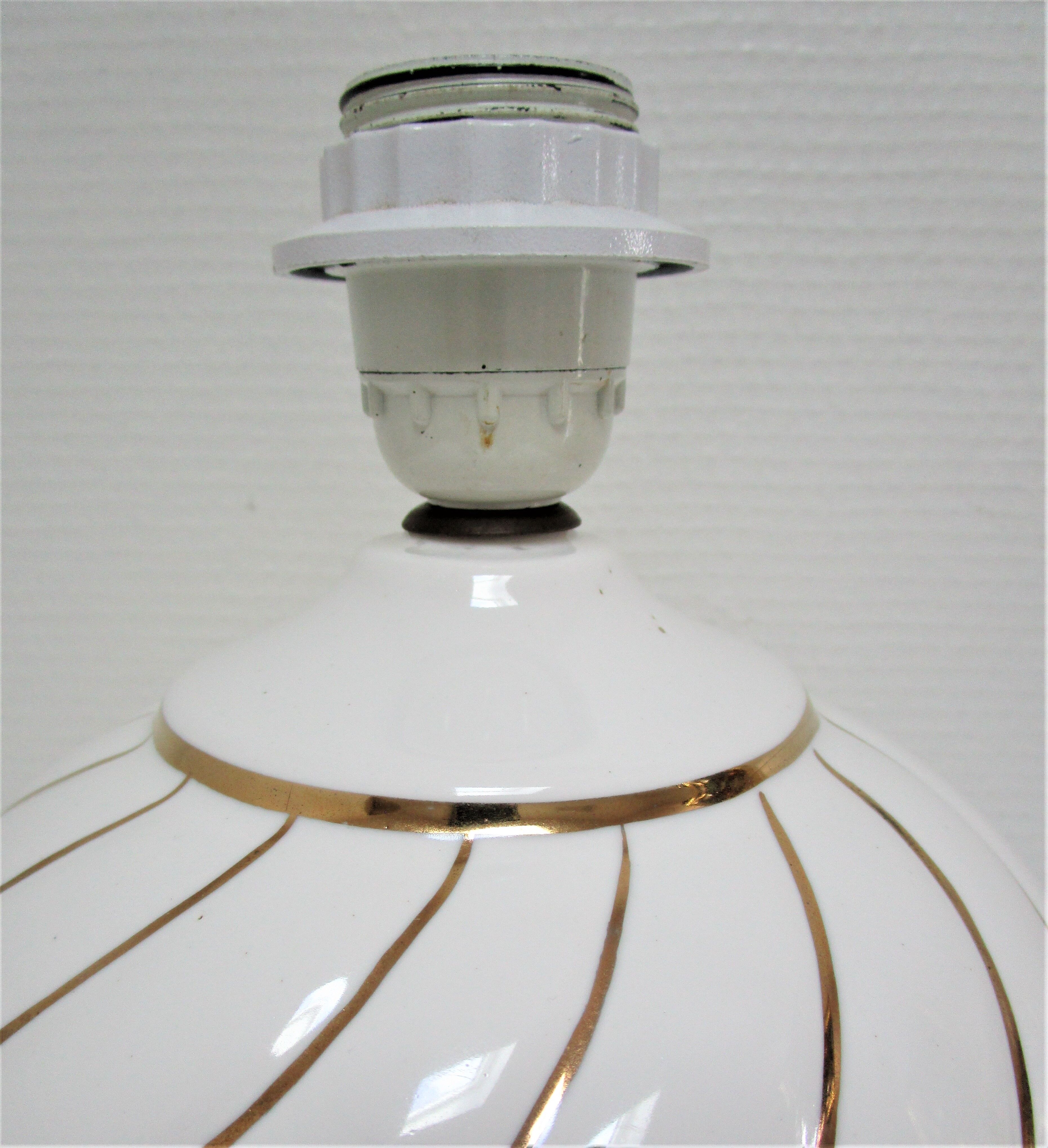 Ceramic lamp white and gold Italian design 70s / 80s