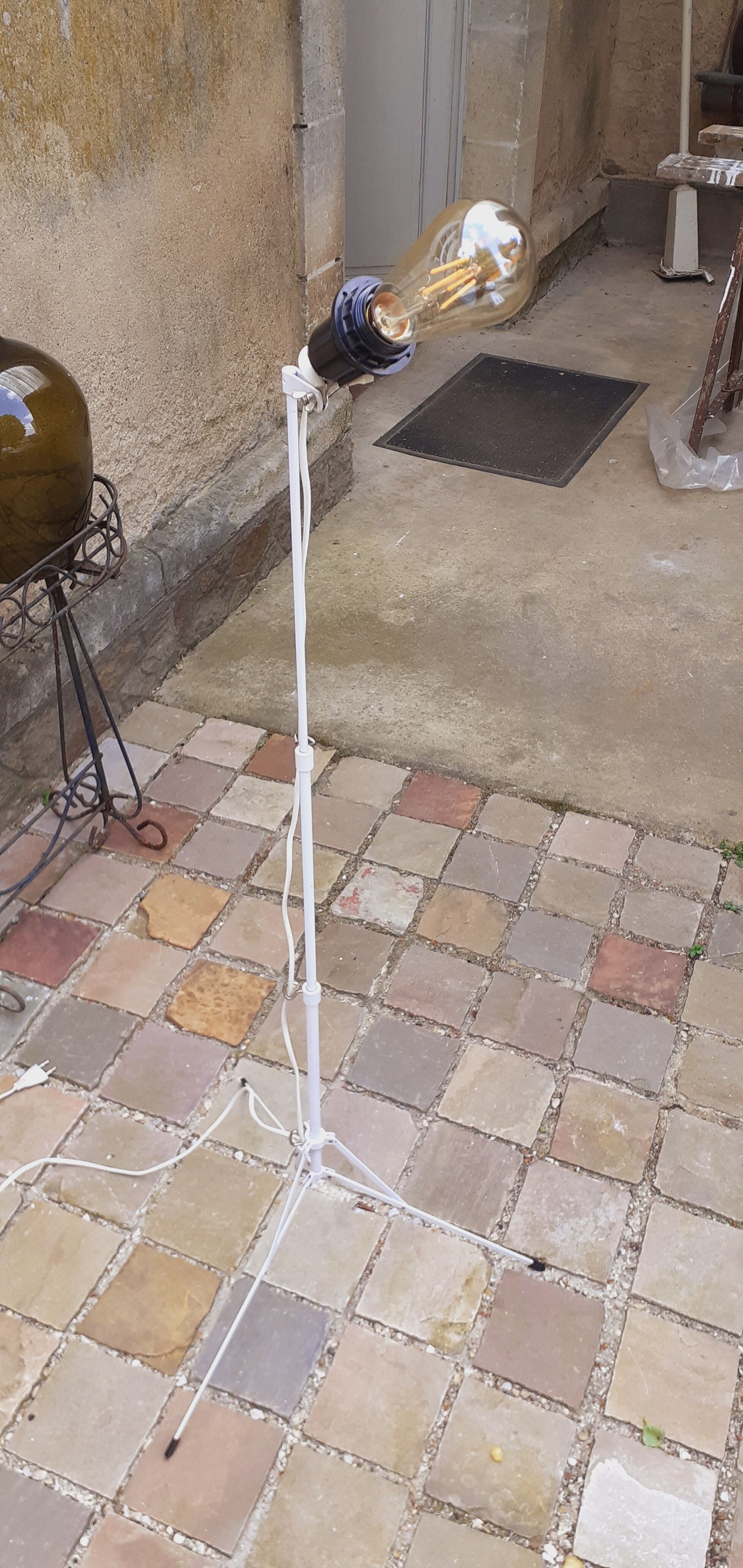 Floor lamp tripods year 70