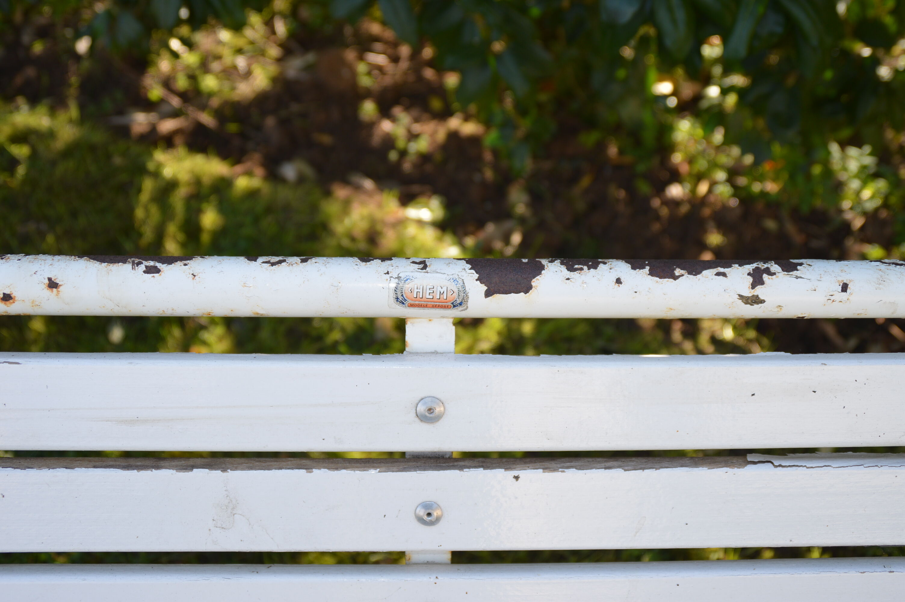 folding garden bench by HEM