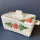 Beurrier en porcelaine fleuri