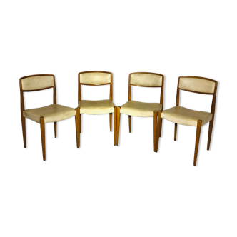 Suite of 4 vintage Italian style chairs