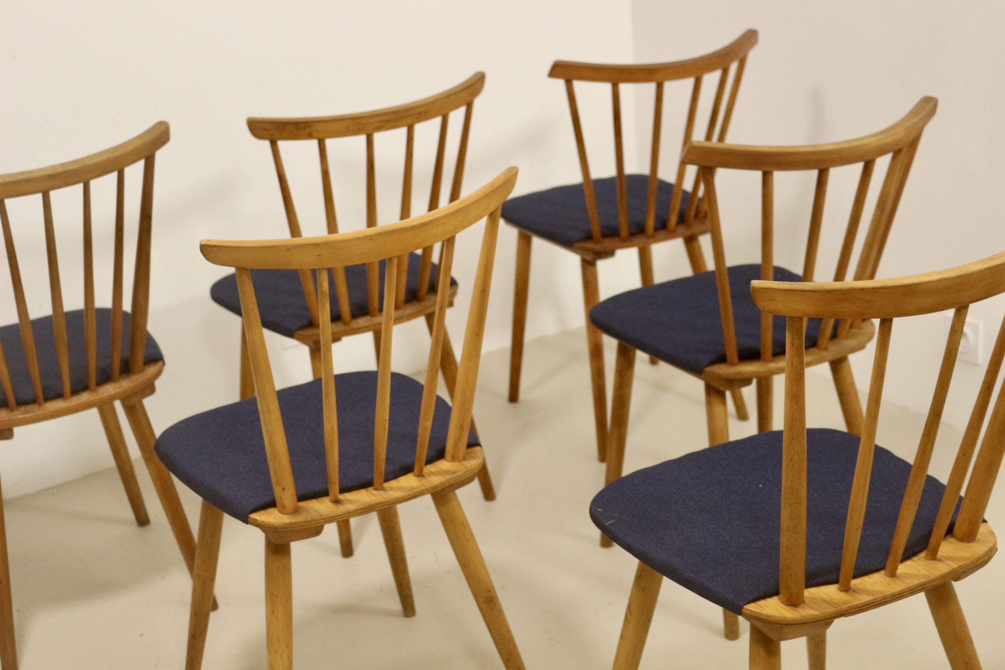 Set of 6 vintage Scandinavian chairs with bars from the 60s. Ref SINNO