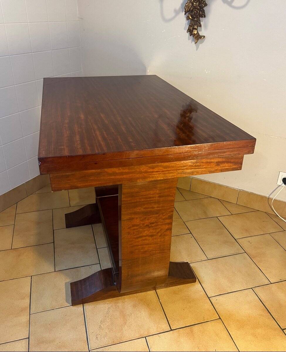 Art Deco dining table