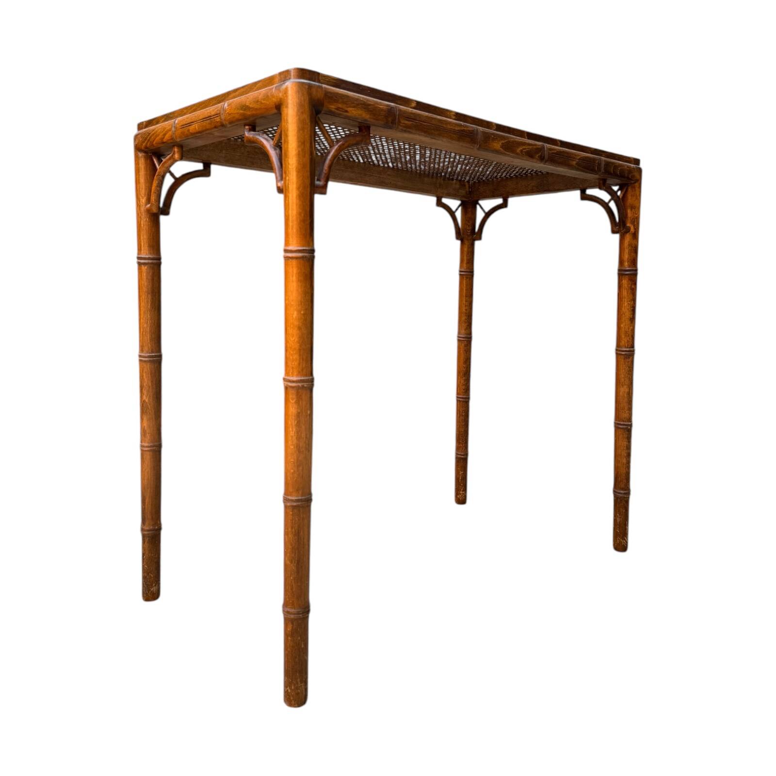 Console en faux bambou de style Chippendale