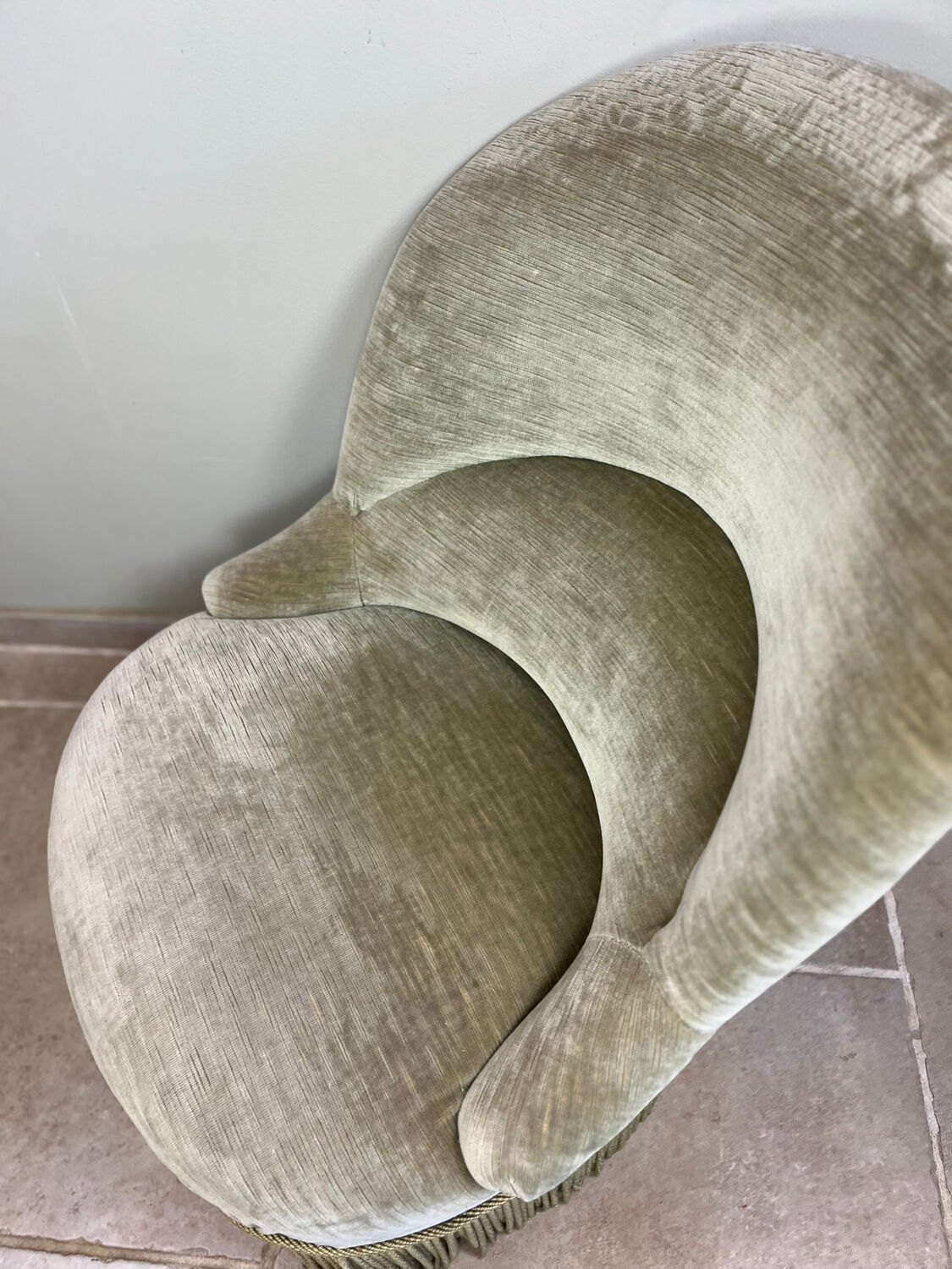 Fauteuil crapaud en velours vert