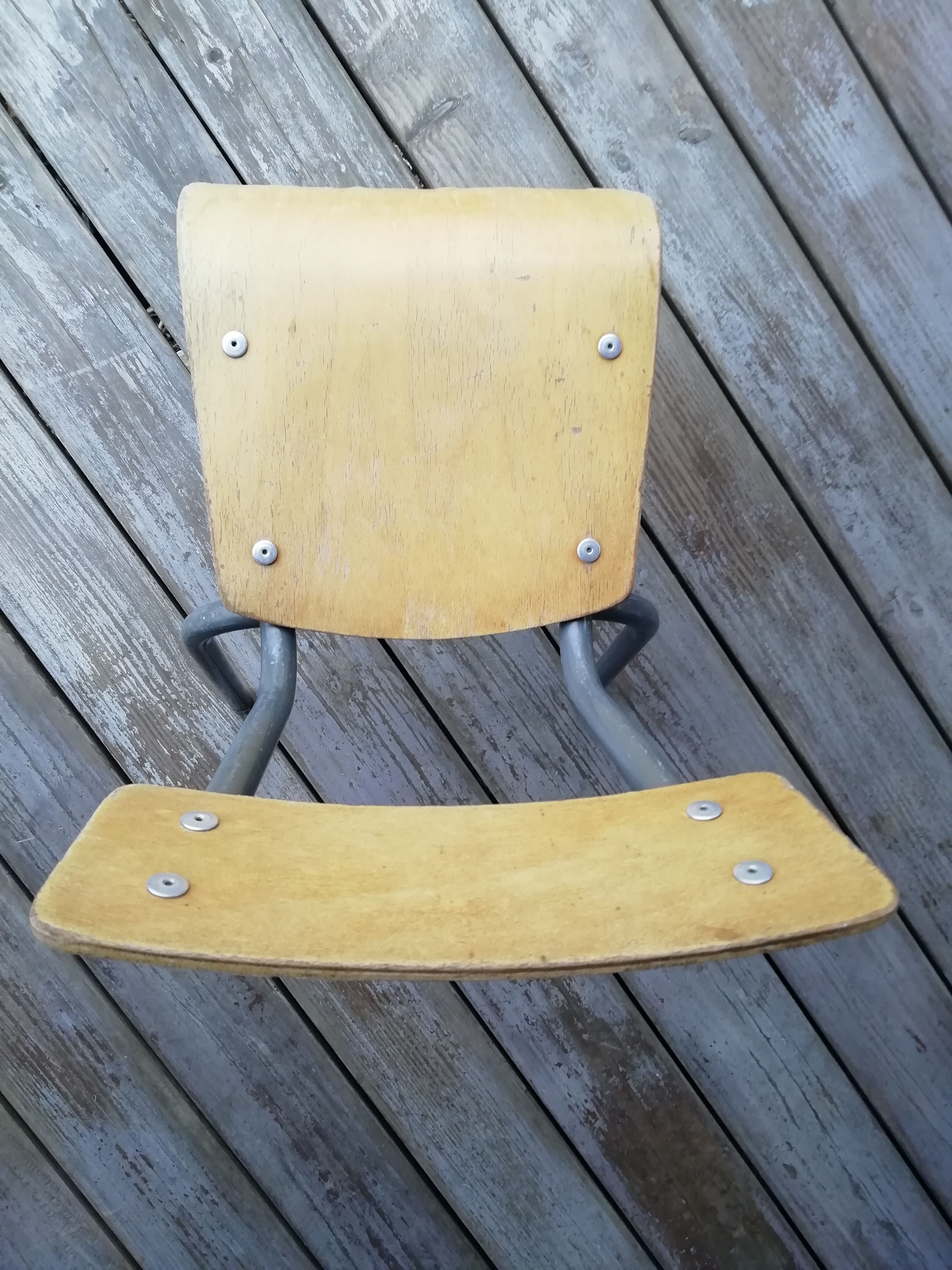 Chaise école