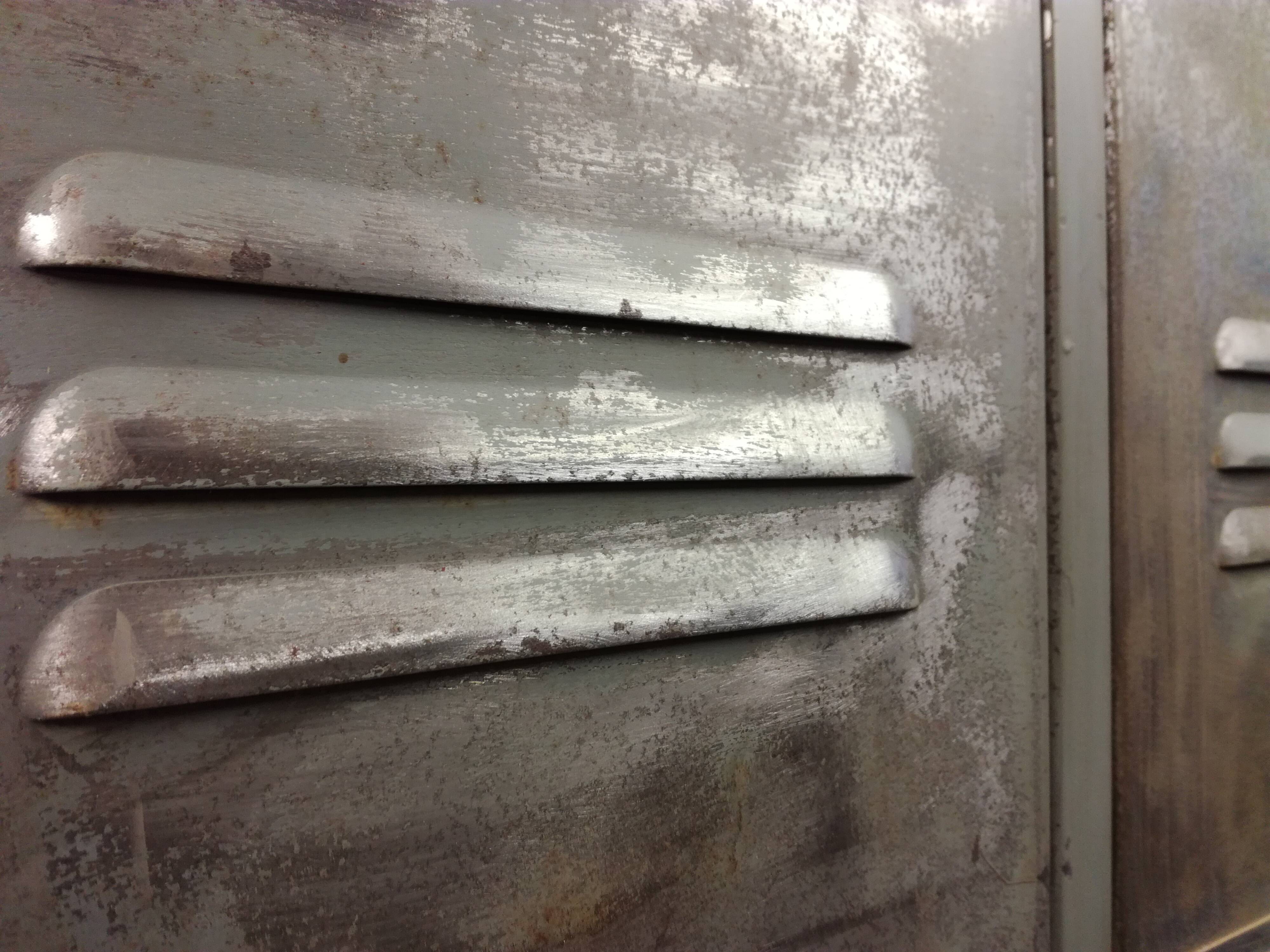 Metal industrial cloakroom