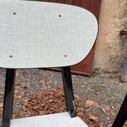 Table et chaises Formica