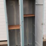 Vintage metal vestiary