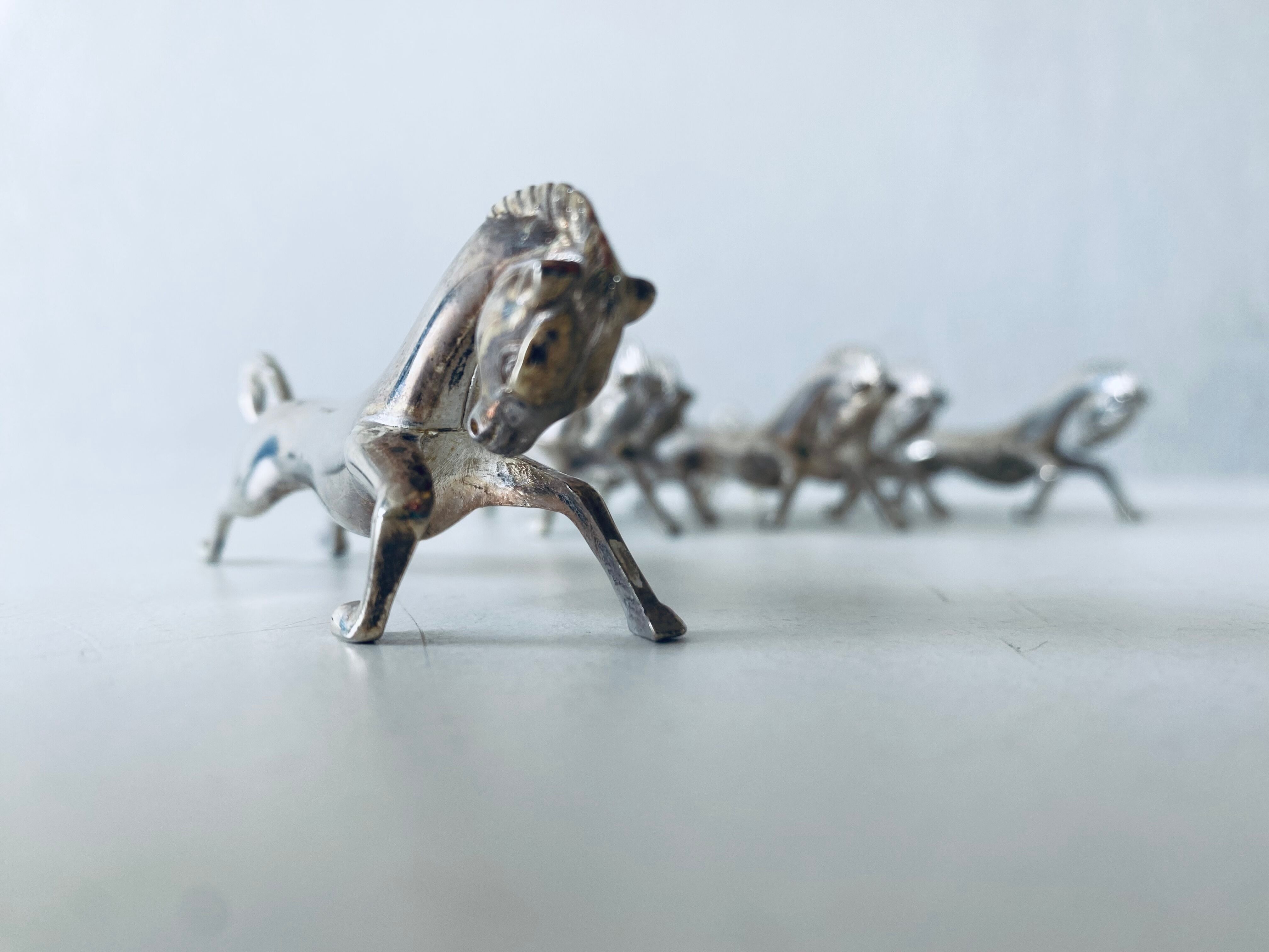 6 knife holders art deco horses