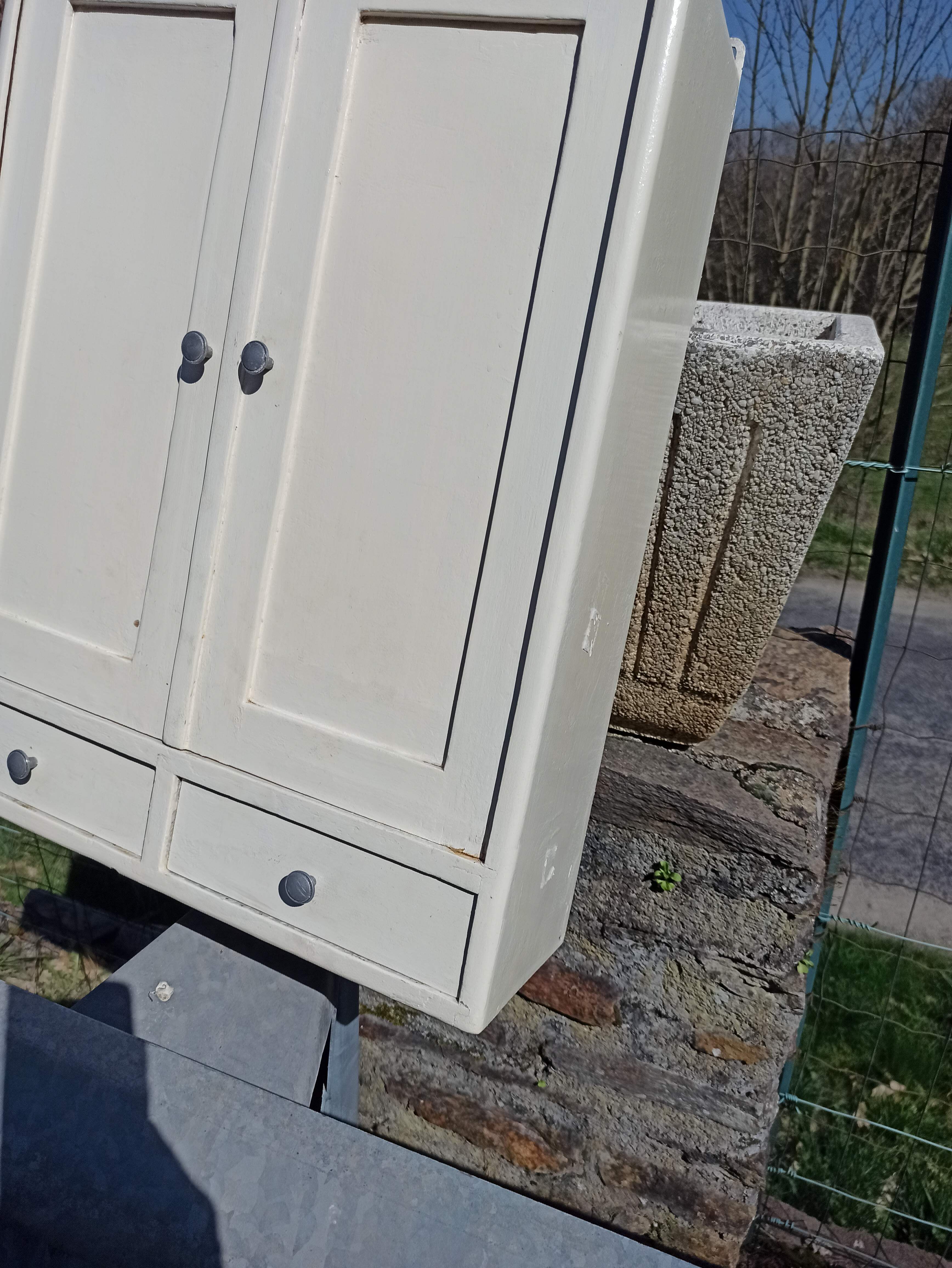 Medicine cabinet