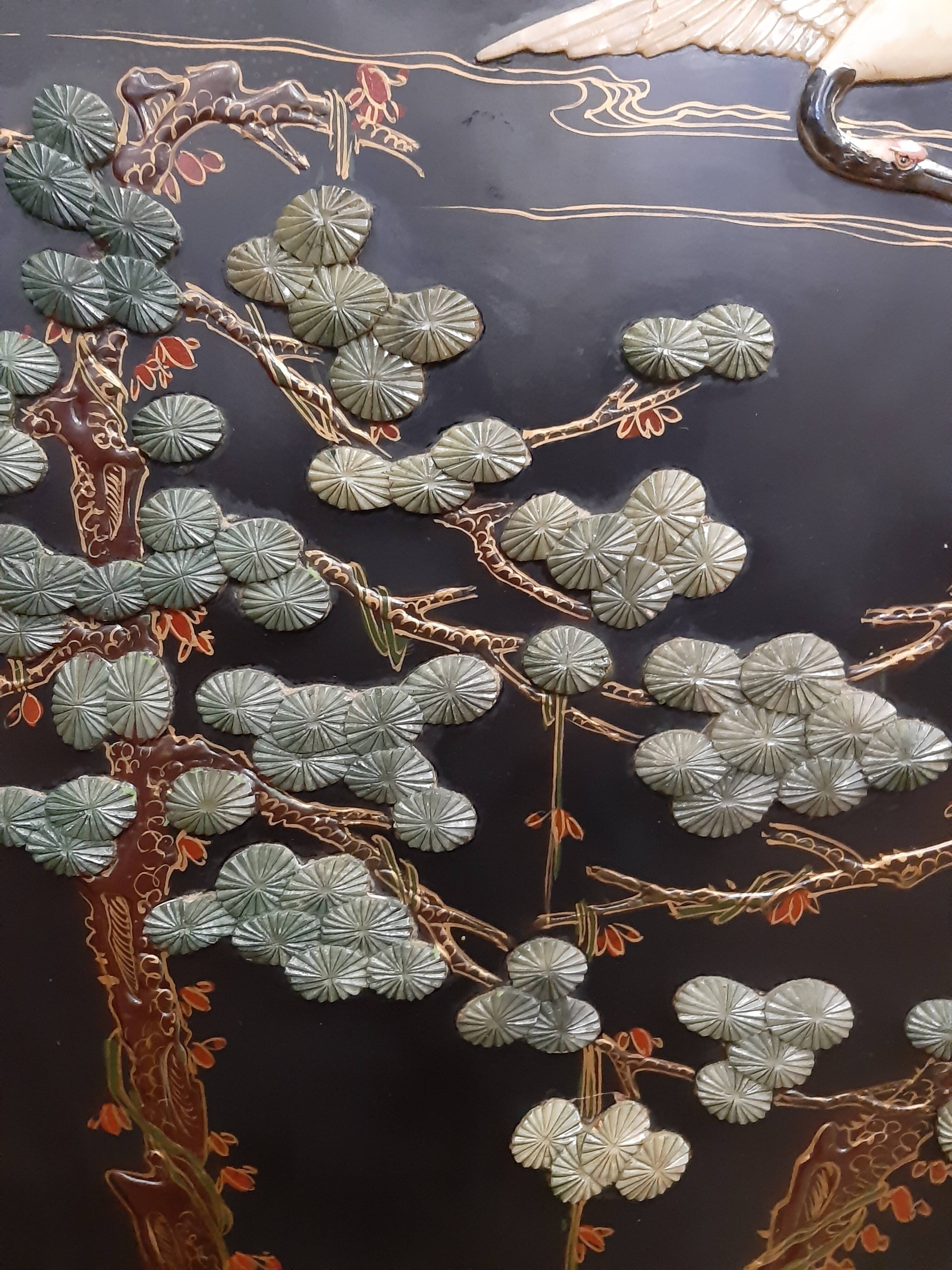 Chinese screen laqué wood and stone marquetry