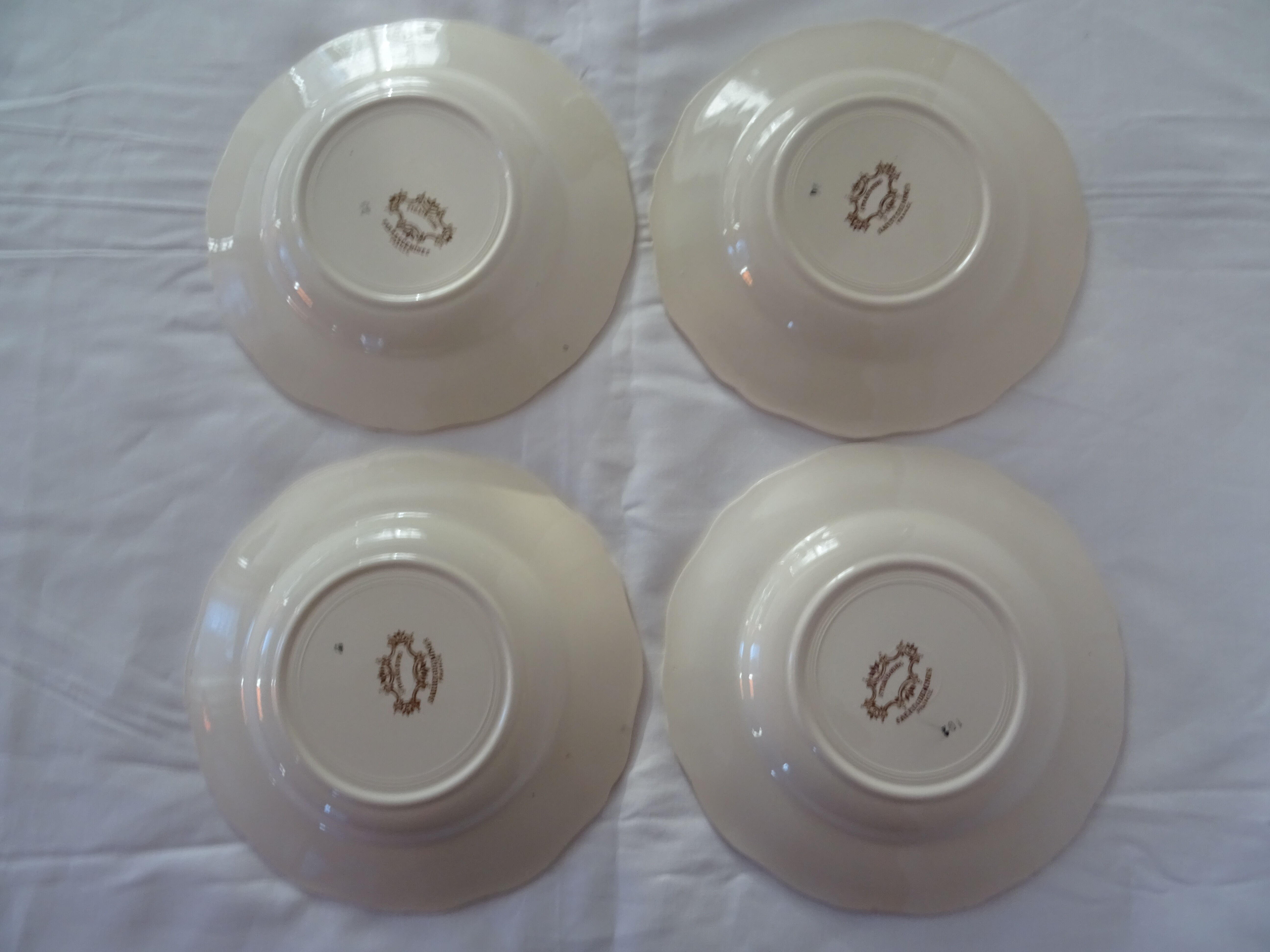 4 plates sarreguemines, hollow faience flowers strasbourg