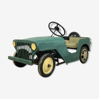 Vintage Willys Jeep pedal car by Tri-Ang