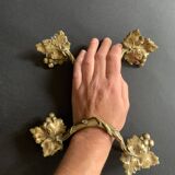 Pair of Art Nouveau bronze handles decorated with vine leaves, 1930