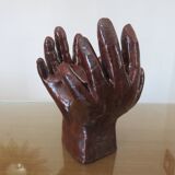 Wooden hand-shaped pocket tray