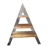 Triangular shelf in plexiglass and wood