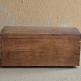 Wooden storage chest/trunk