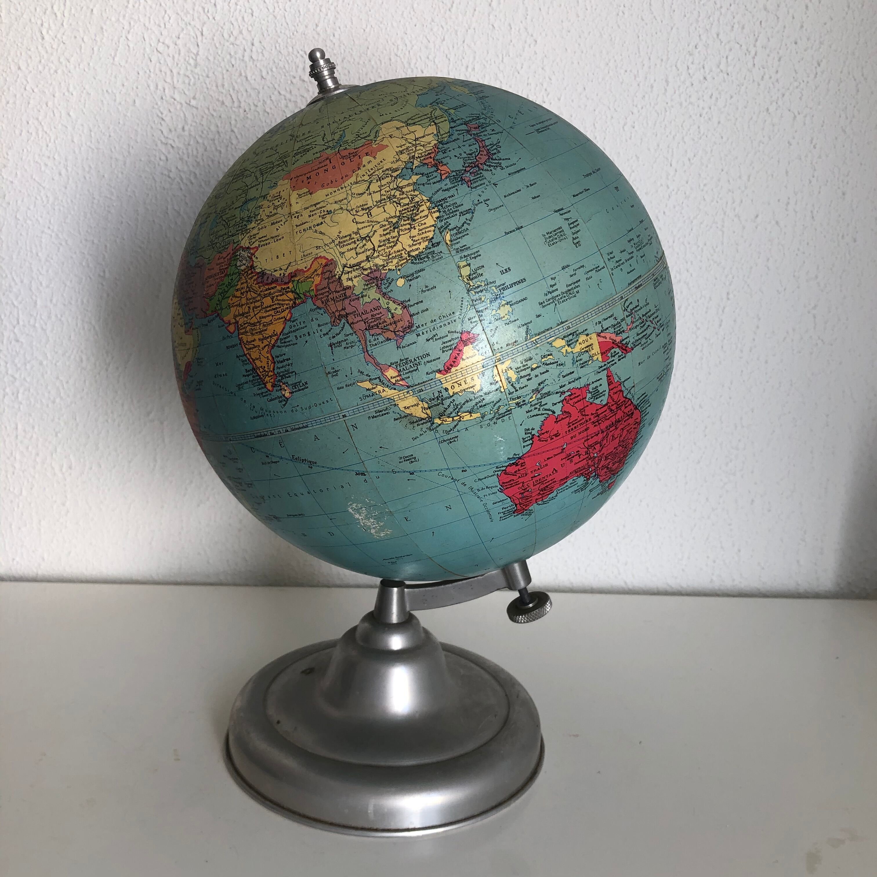Vintage Taride Tripod Globe 1961 - 37 cm