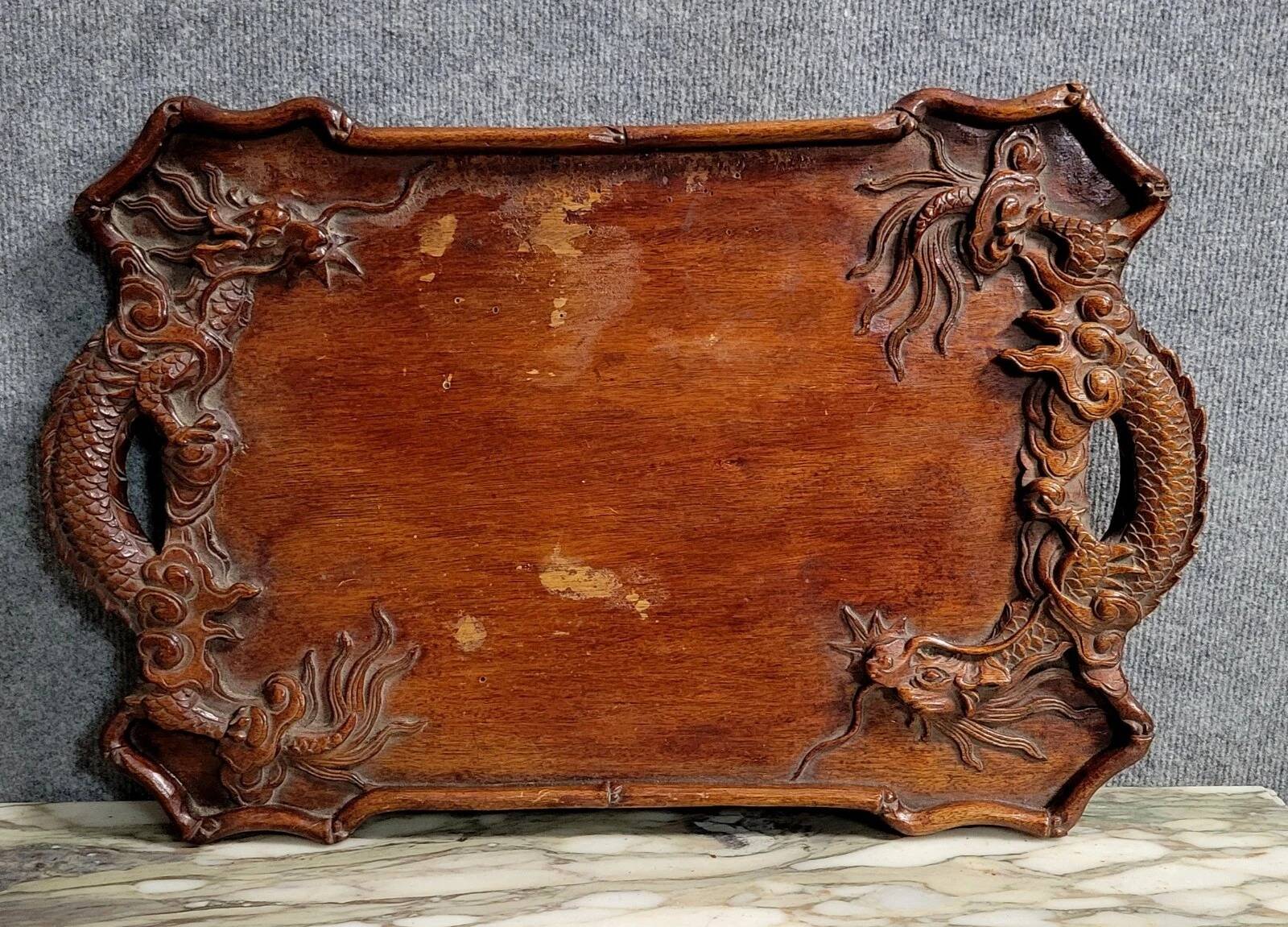 Asie Vers 1900 : plateau aux dragons en bois exotique