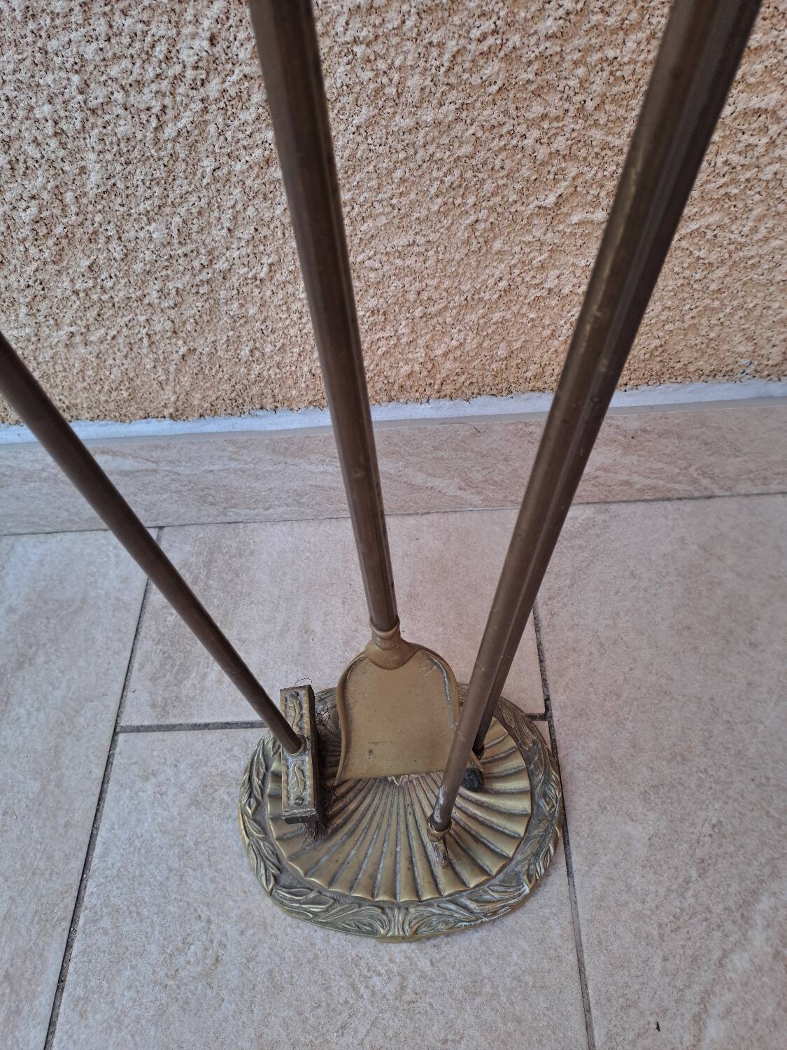 Bronze fireplace set
