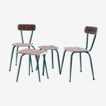 Chaises et tabourets "curve"