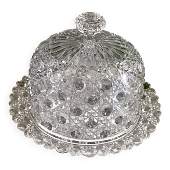 Cloche à patisserie, fromage en verre ciselé