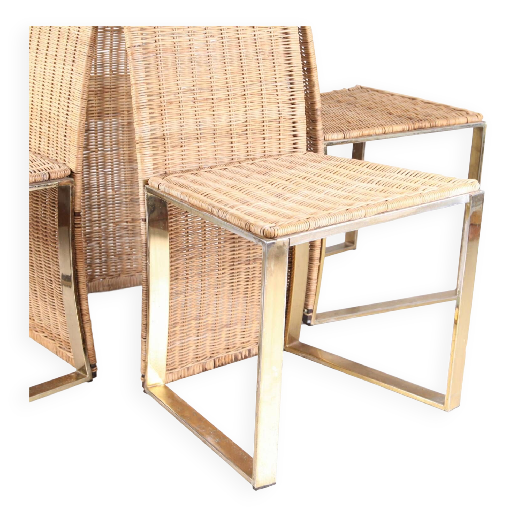 Suite de 4 chaises vintage en métal doré et osier