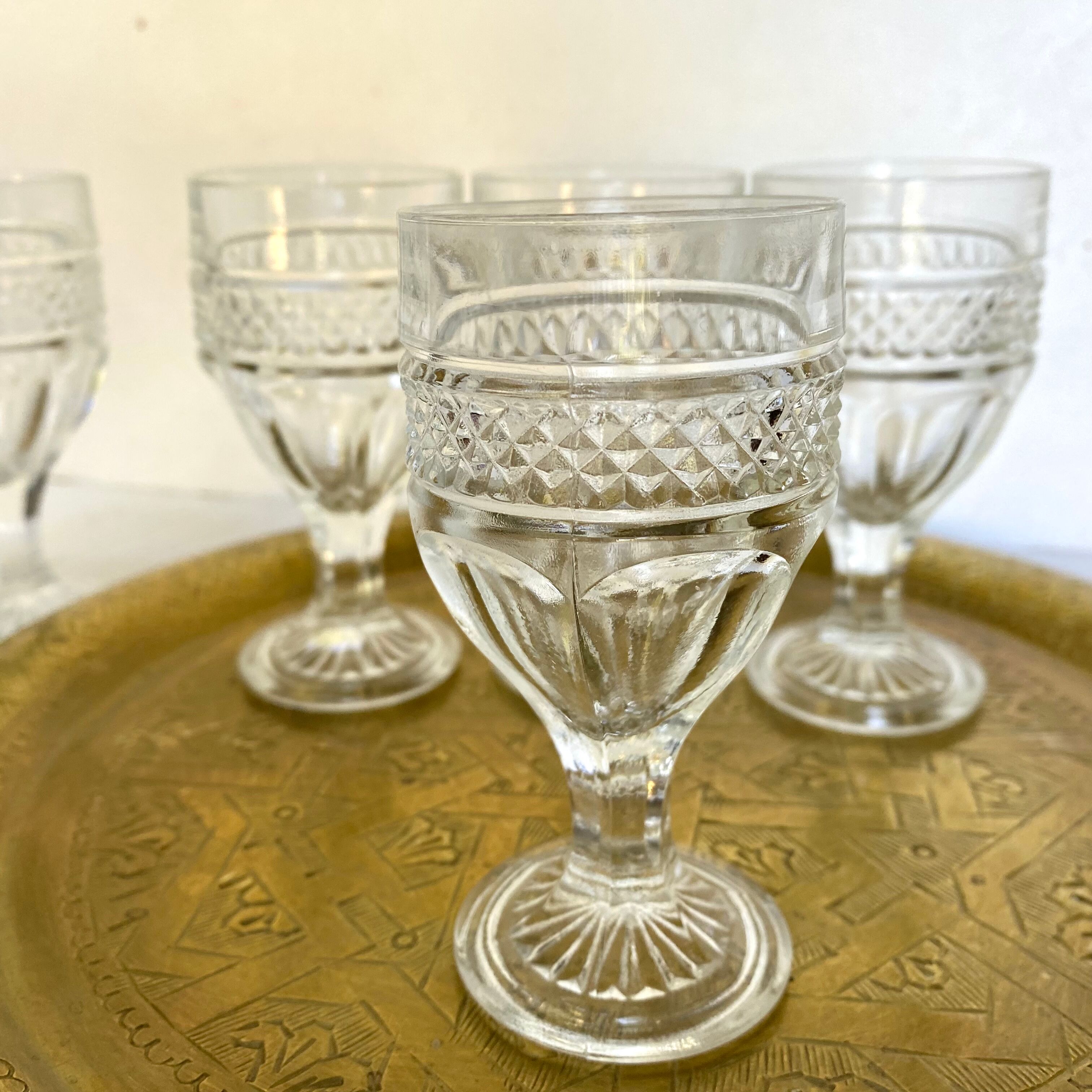 Baroque foot glasses