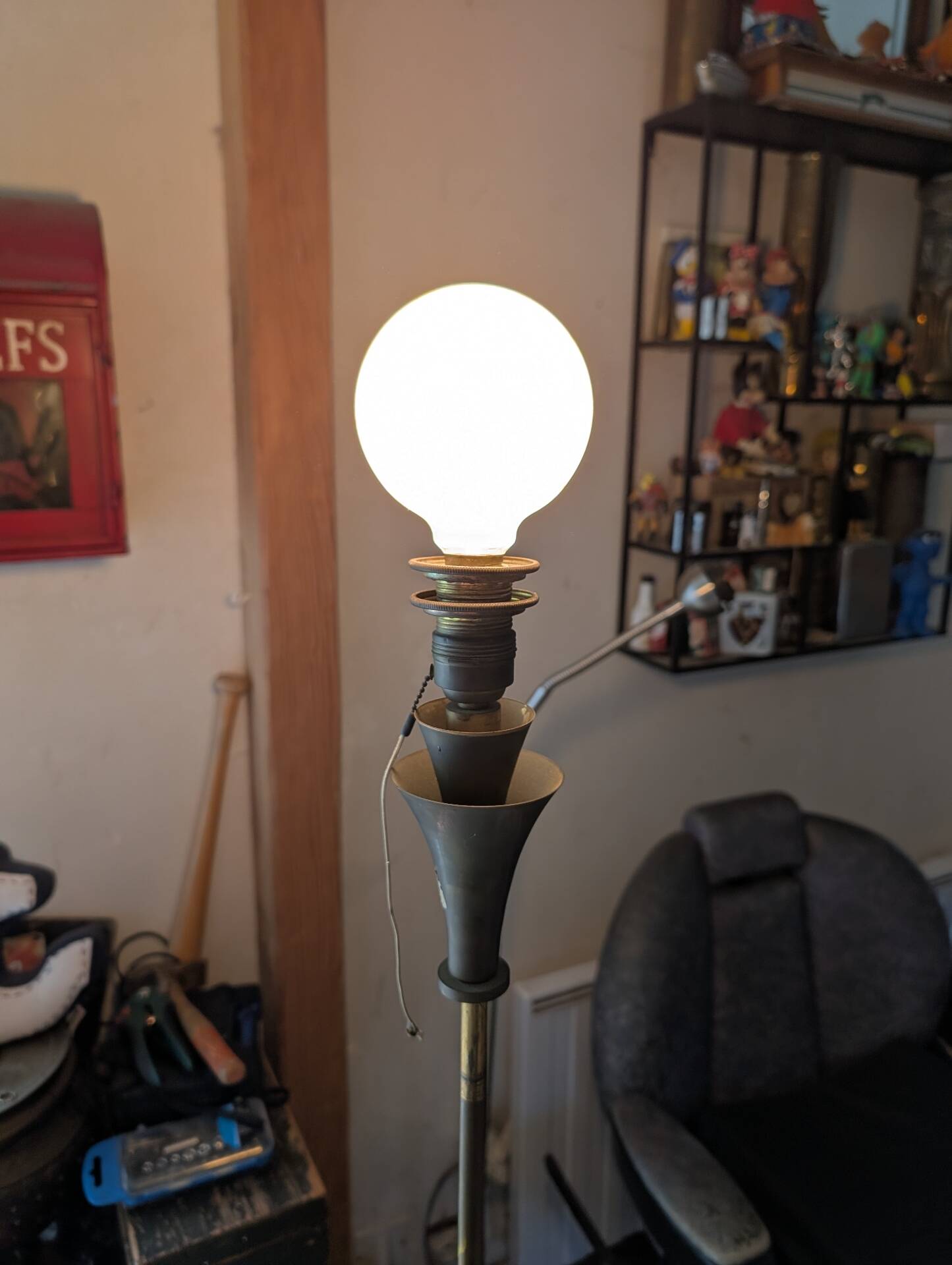 Lamp post base