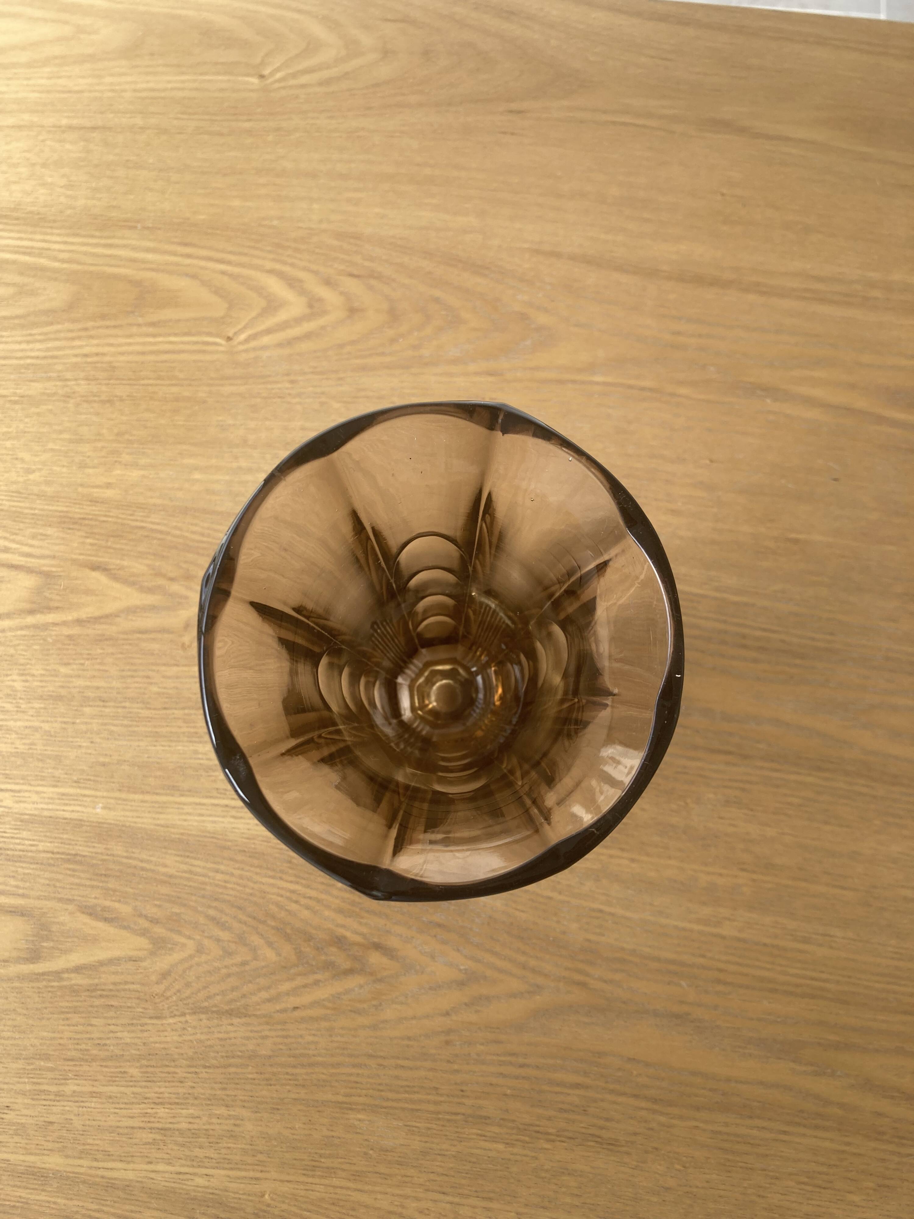 Vase Art déco en verre ambré fumé