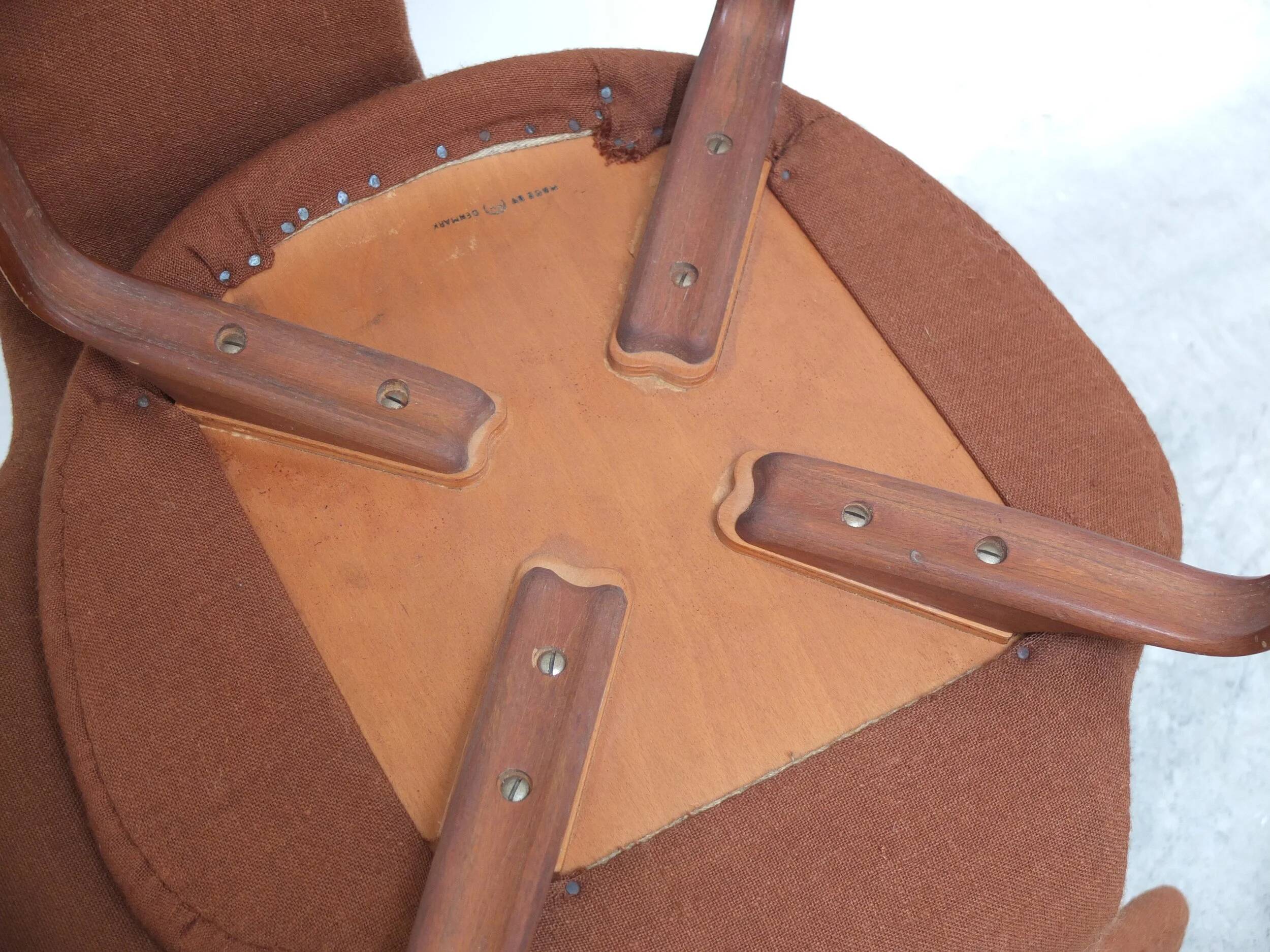 Rare set of 4 first edition 'Grand Prix' chairs by Arne Jacobsen for Fritz Hansen, 1959