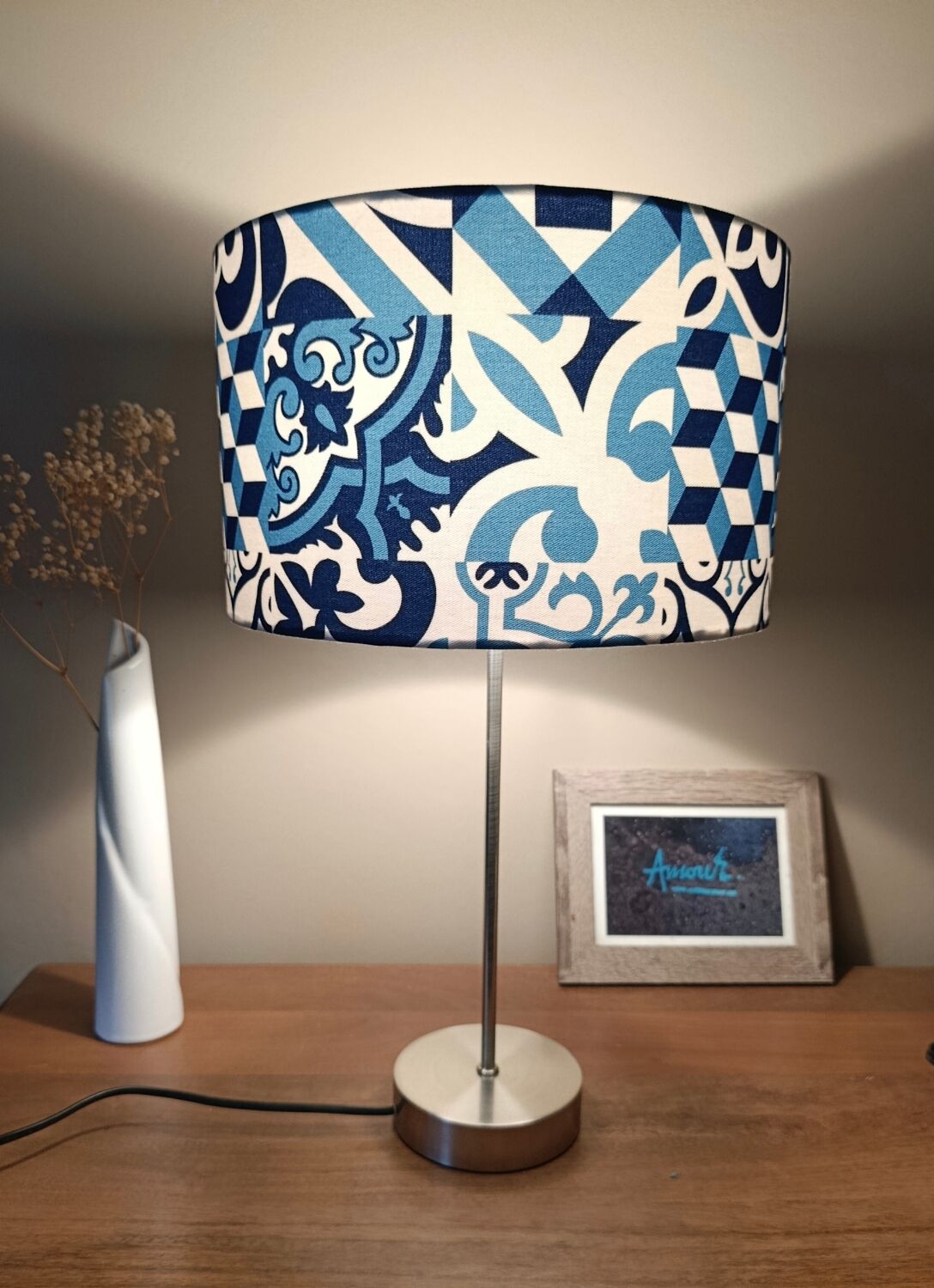table lamp with a stem base and lampshade | handmade | blue/white tiles