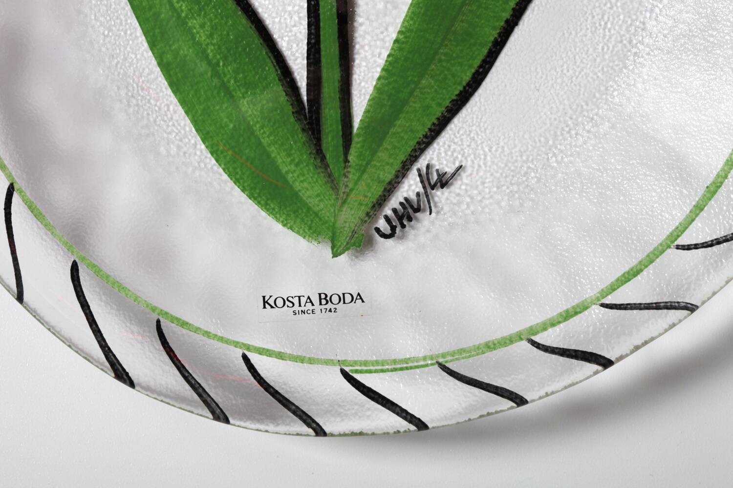 Kosta Boda Vintage Glass Plate: Red Tulip Design by Ulrica Hydman Vallien