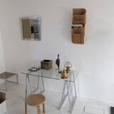 rattan wave wall-mounted magazine holder