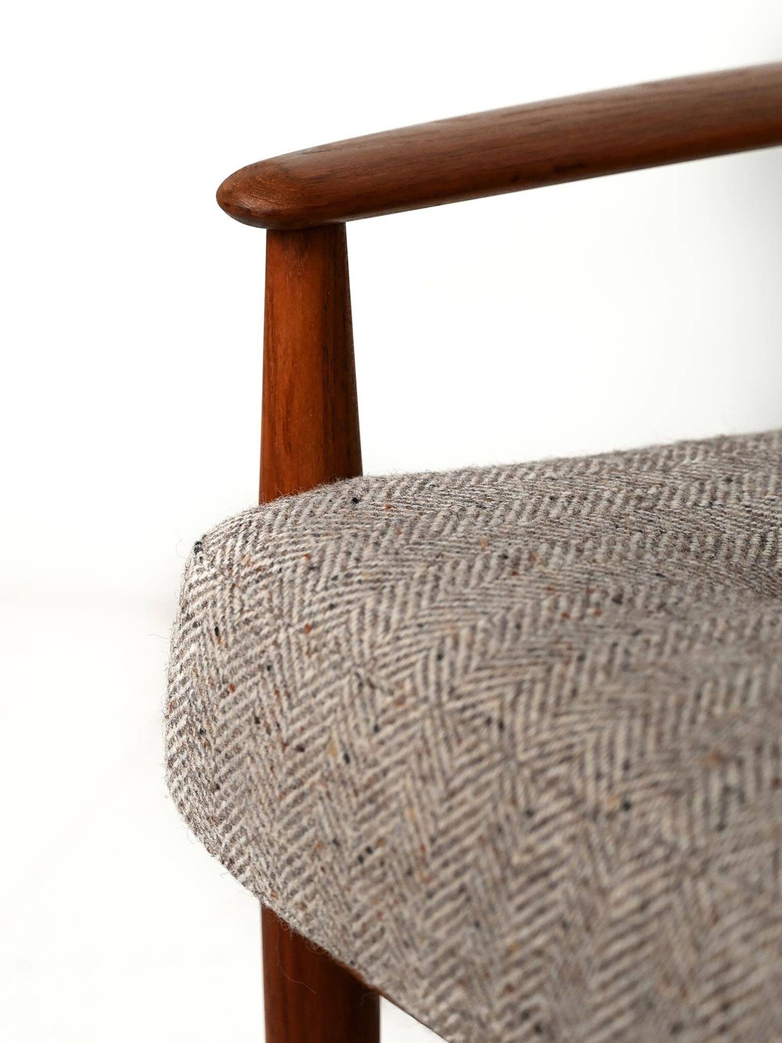 Danish armchair model FD118 by Grete Jalk for France & Søn, 1960s