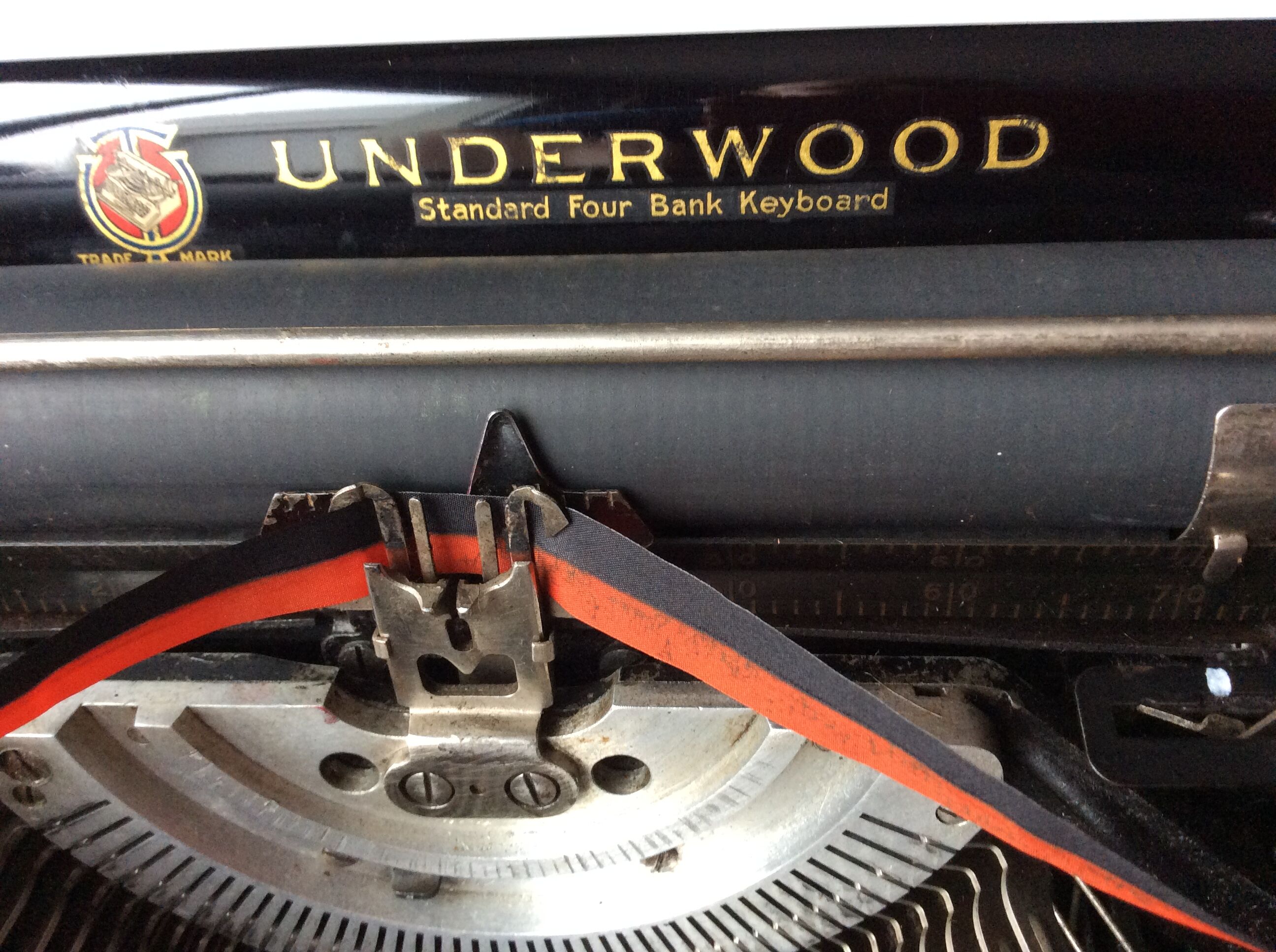 Old-typewriter Underwood portable