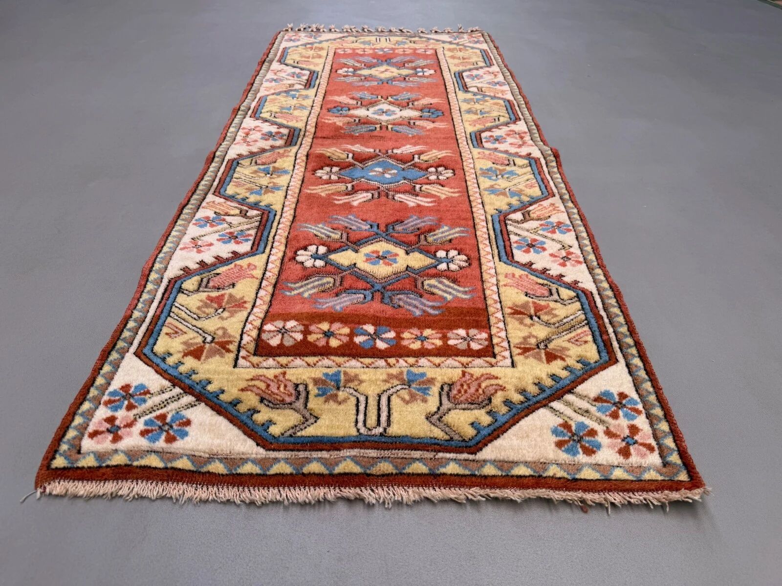 Vintage Turkish runner 81x190 cm Milas rug, 2575