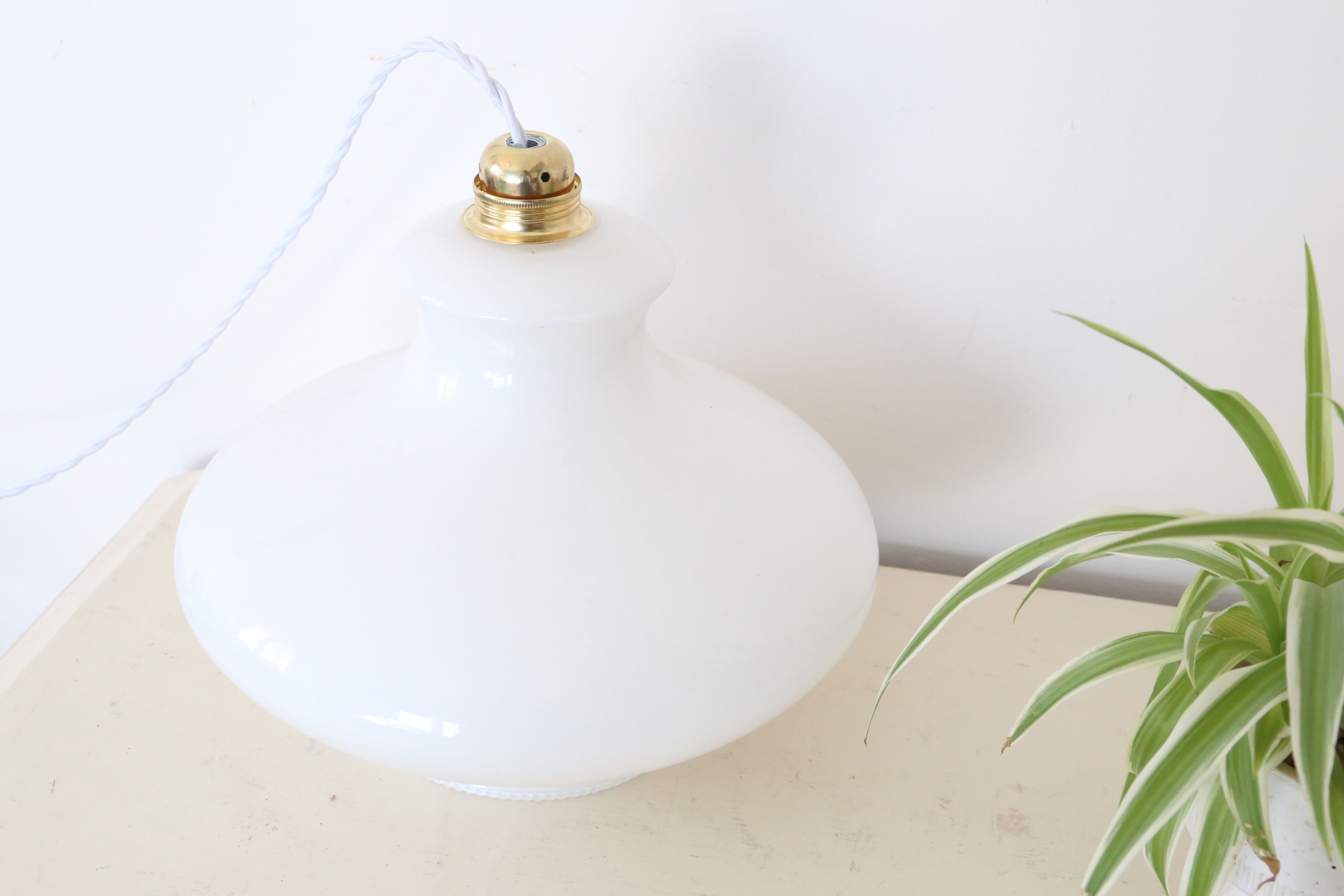 Opaline suspension with serrated edge, vintage