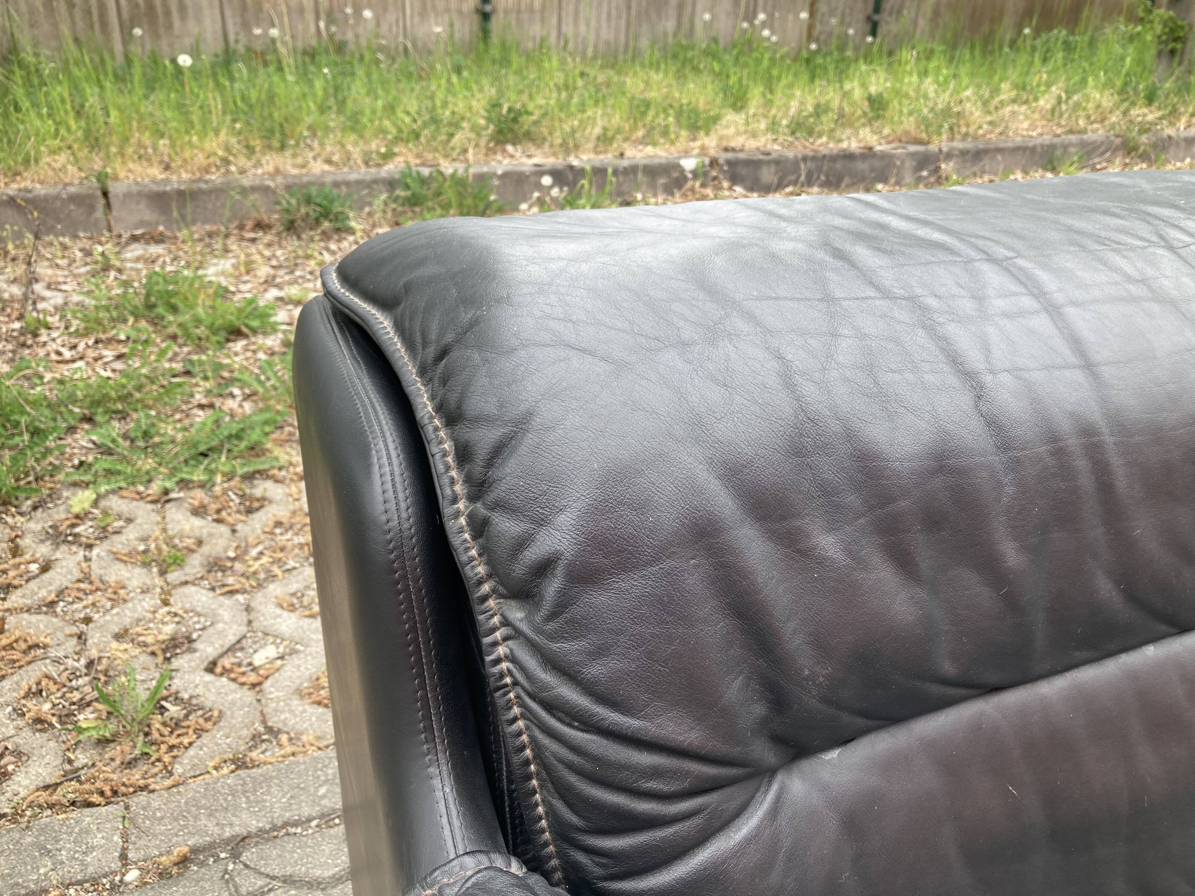 Dreipunkt International Modular Leather Sofa