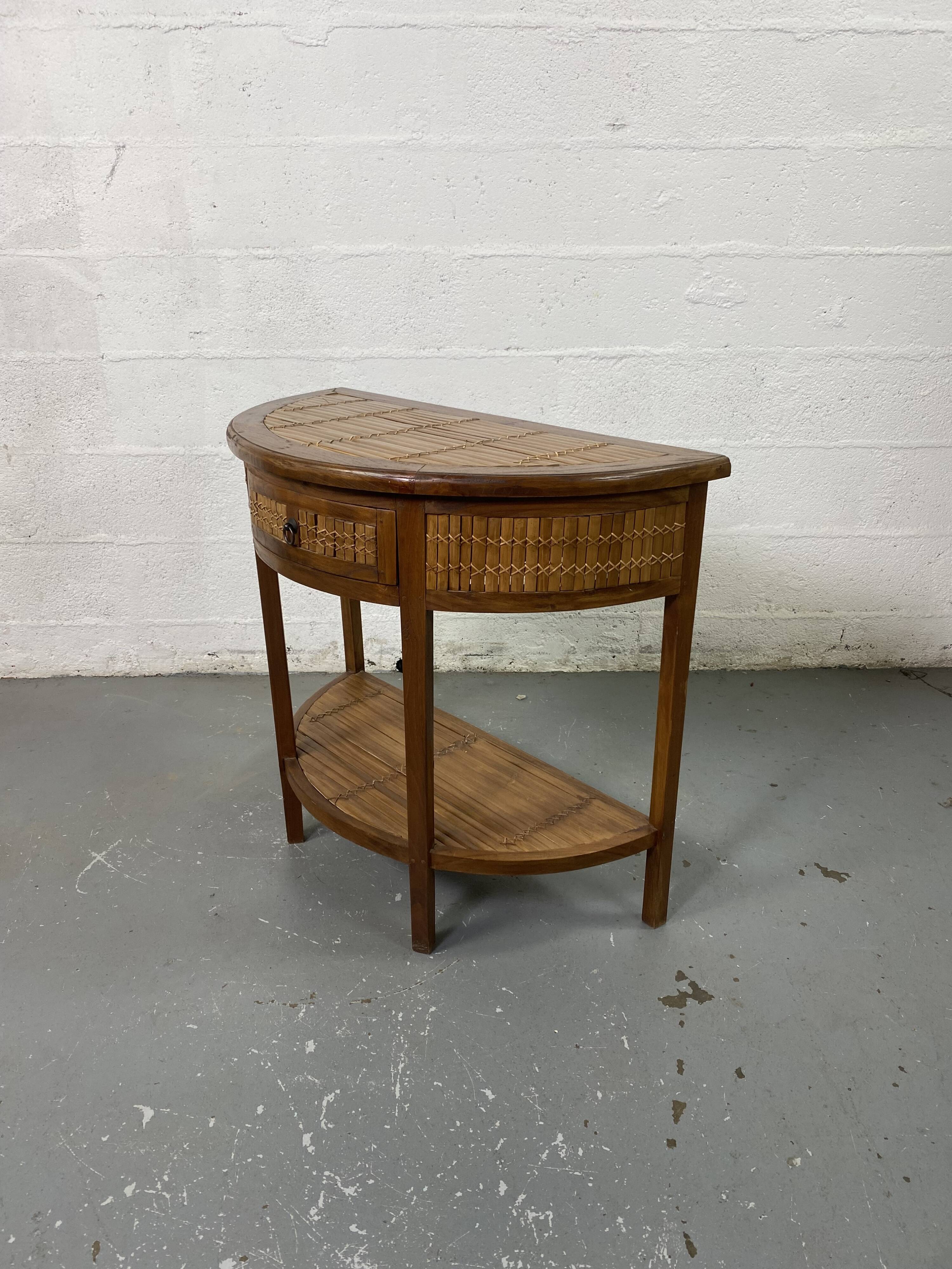 Side table in half-moon wood and bamboo